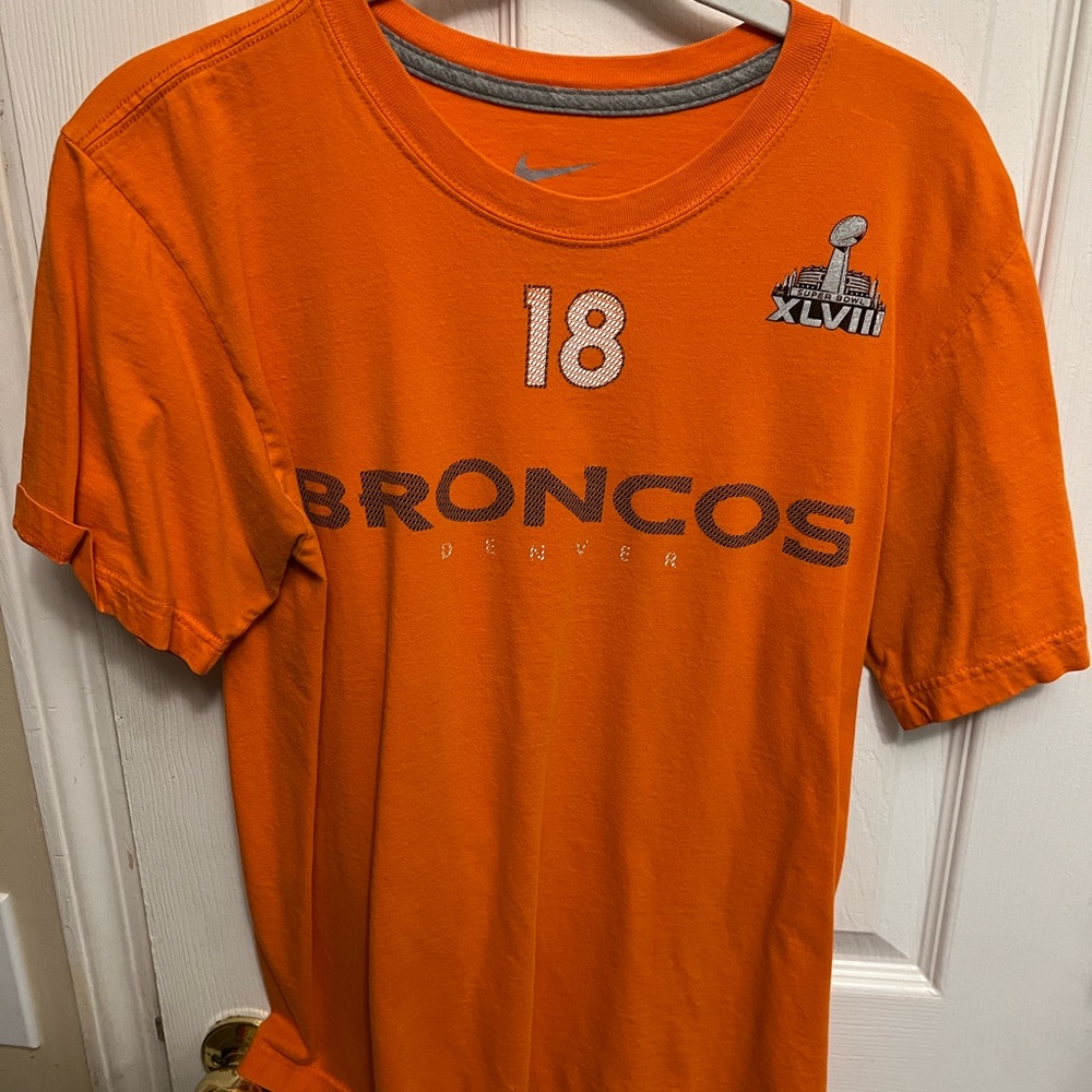 Peyton Manning Denver Broncos Nike Size Small Super Bowl XLVIII NFL T-Shirt.